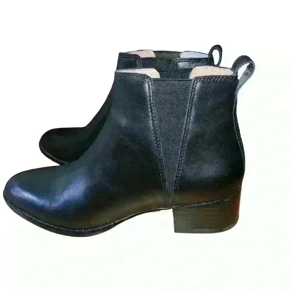 Madewell Leather Chelsea Ankle Boots - Picture 2 of 5